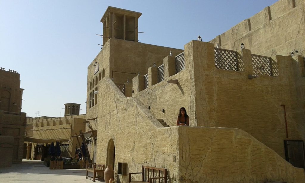 Dubai, Indonesia por libre